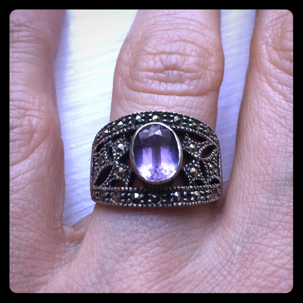 Sterling Silver, Amethyst & Marcasite Ring💜💍✨